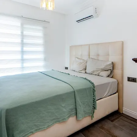 W Pool Garden Patio 1 Min To In Bodrum Hotel