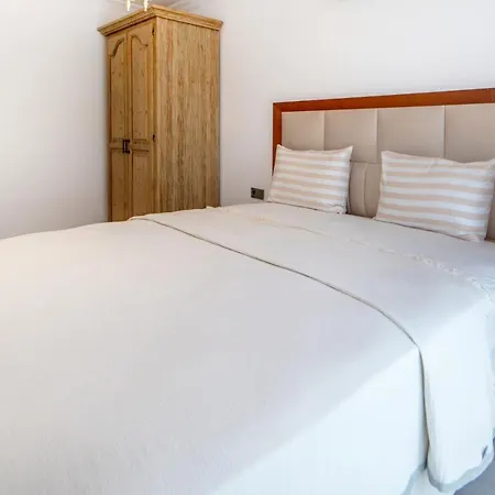 Hotel W Pool Garden Patio 1 Min To In Bodrum