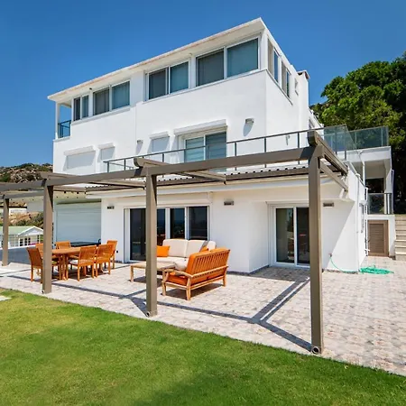 Hotel W Pool Garden Patio 1 Min To In Bodrum 4*